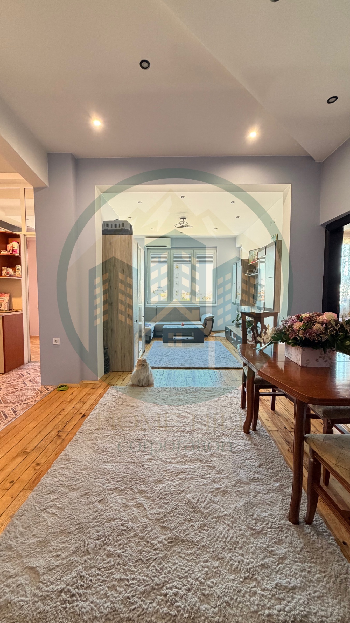 Продава 3-СТАЕН, гр. София, Център