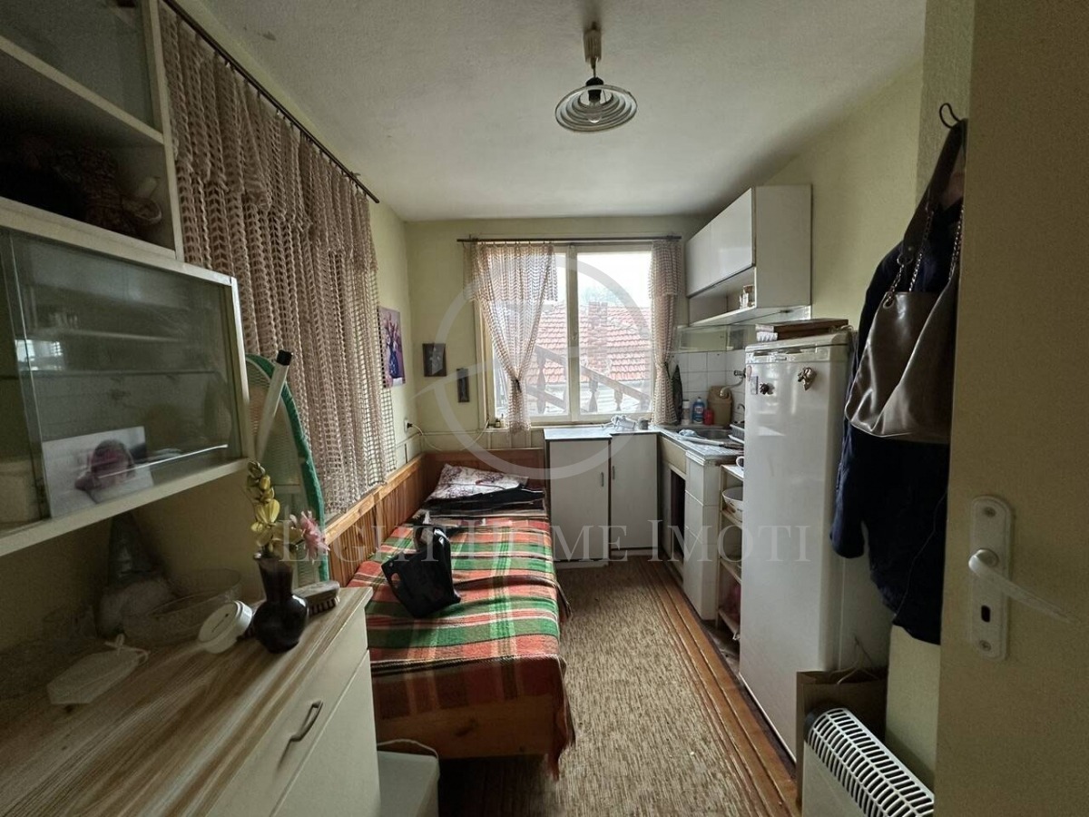 Продава КЪЩА, с. Цар Калоян, област Пловдив, снимка 5 - Къщи - 54460500