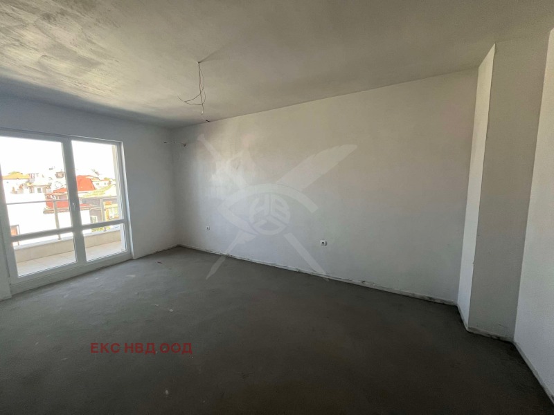 Продава 3-СТАЕН в град Пловдив, Кючук Париж - 127 кв.м / 162 000 € » 316 844.46 лв., ЕКС НВД ПЛОВДИВ ООД