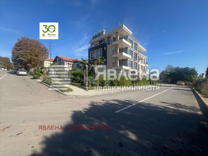 En venta  2 dormitorios Varna , Galata , 136 metros cuadrados | 93731528 - imagen [2]