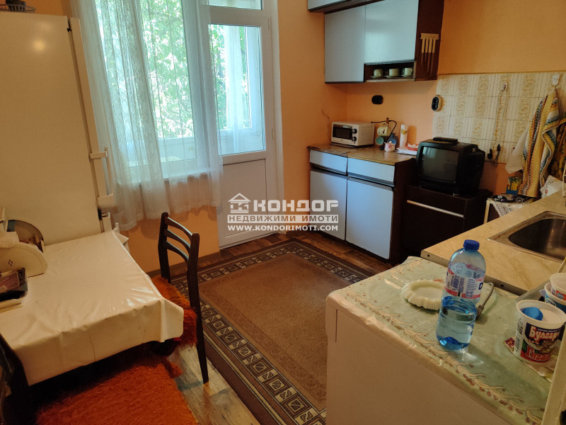 Eladó  2 hálószobás Plovdiv , Mladezski Halm , 88 négyzetméter | 44816749 - kép [5]
