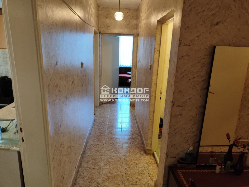 Eladó  2 hálószobás Plovdiv , Mladezski Halm , 88 négyzetméter | 44816749 - kép [11]