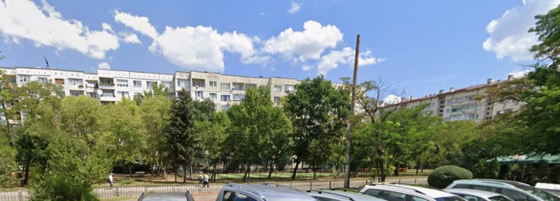 Продава 3-СТАЕН, гр. София, Света Троица