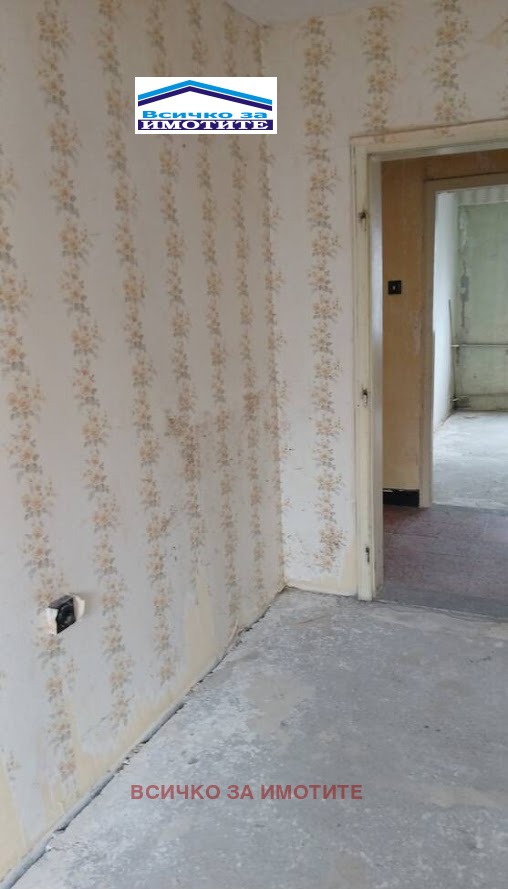 Продава 3-СТАЕН, гр. Русе, Здравец Изток, снимка 3 - Апартаменти - 53518893