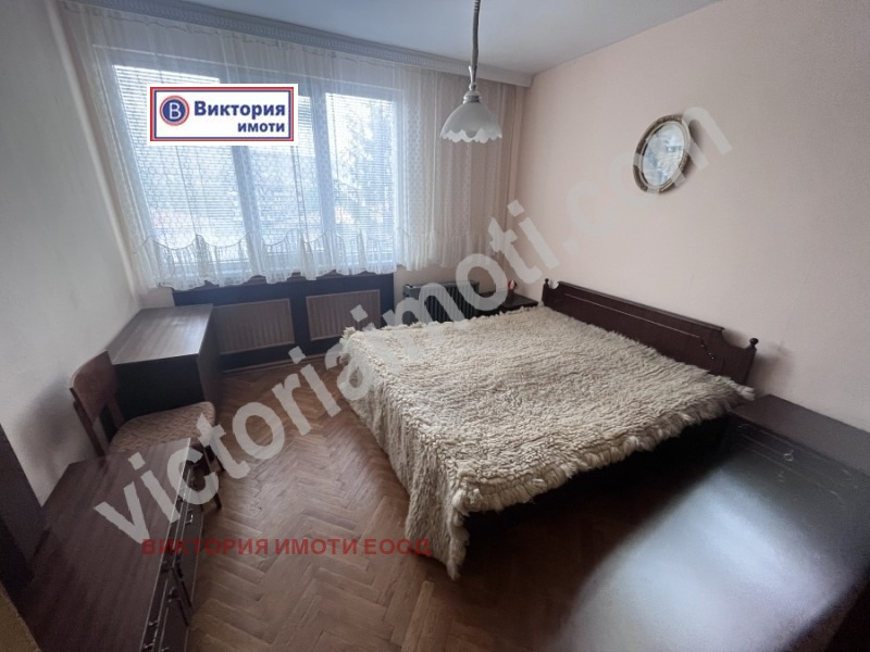 Продава 4-СТАЕН, гр. Велико Търново, Център, снимка 7 - Aпартаменти - 47364006