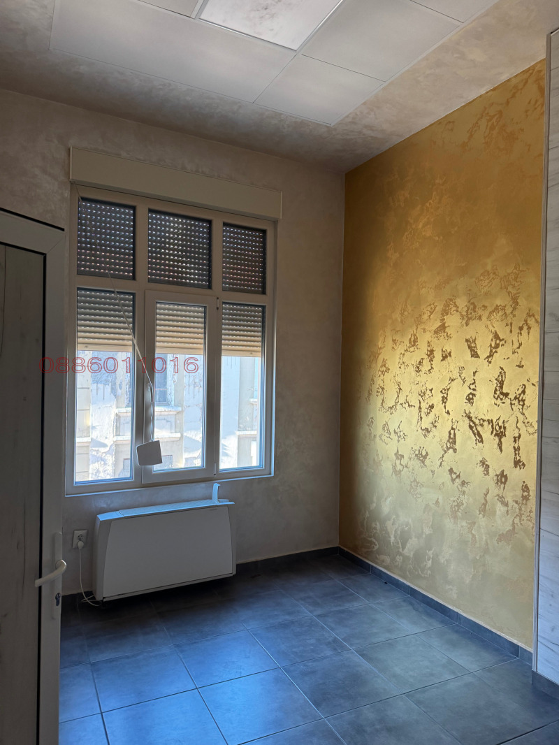 Satılık  Ofis Şumen , Centar , 151 metrekare | 97984574 - görüntü [4]