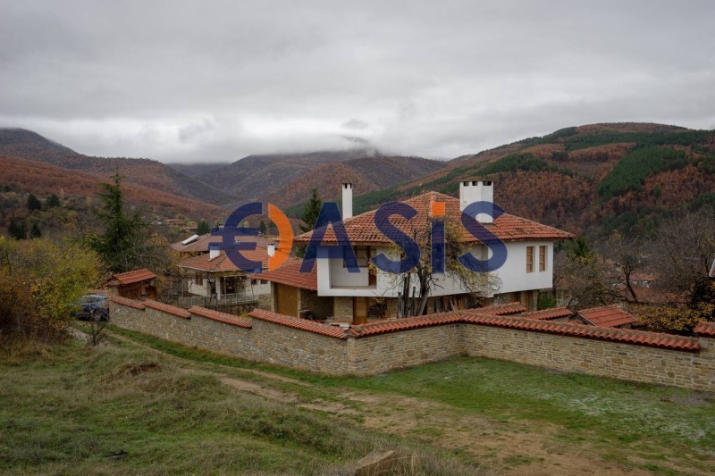 De vânzare  Casa Sliven , Țentâr , 310 mp | 67113165 - imagine [4]