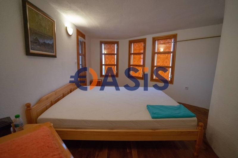 De vânzare  Casa Sliven , Țentâr , 310 mp | 67113165 - imagine [14]