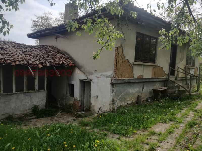Продава КЪЩА, с. Кьосевци, област Търговище, снимка 2 - Къщи - 52754490