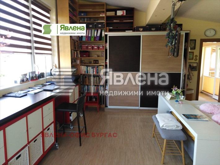 Продава КЪЩА, с. Синеморец, област Бургас, снимка 15 - Къщи - 47369718