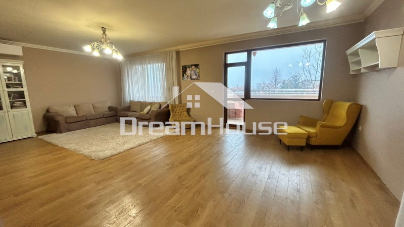 Продава КЪЩА, с. Белащица, област Пловдив, снимка 2 - Къщи - 52772447