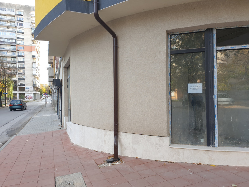 Продава БИЗНЕС ИМОТ, гр. Русе, Широк център, снимка 2 - Други - 53192909