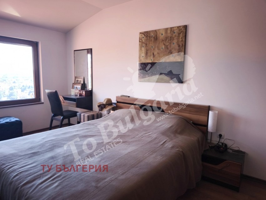Продава 3-СТАЕН, гр. Велико Търново, Варуша, снимка 8 - Апартаменти - 55235659