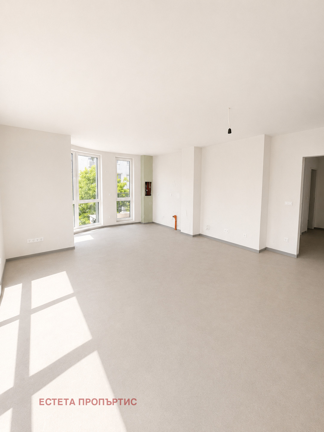 Продава 3-СТАЕН, гр. София, Лагера, снимка 2 - Апартаменти - 55776955