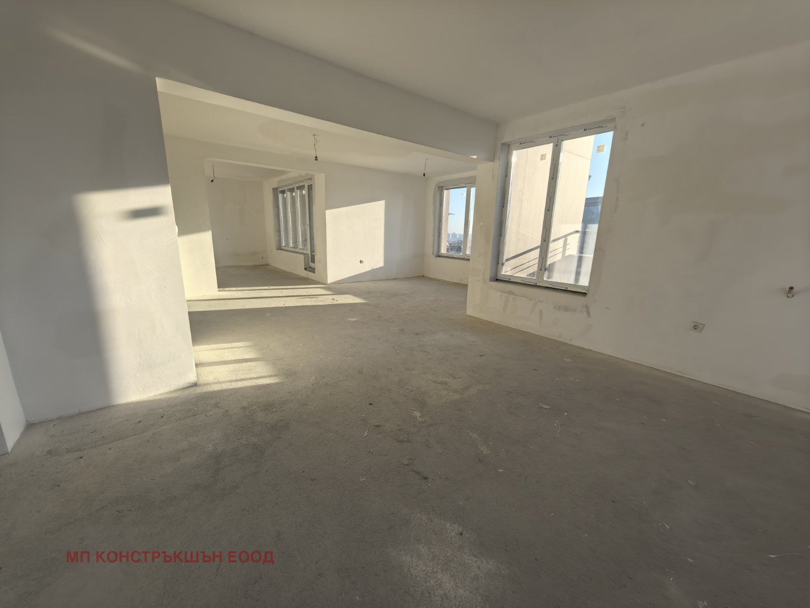 Продава МНОГОСТАЕН, гр. София, Манастирски ливади, снимка 2 - Апартаменти - 55109732