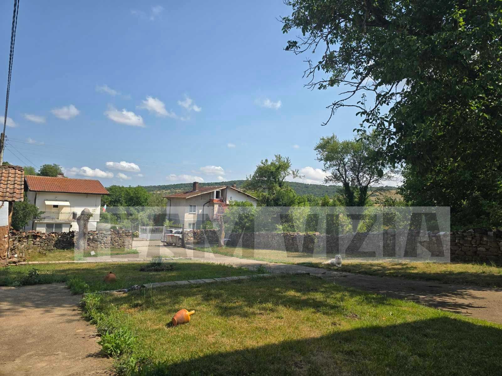 Продава КЪЩА, гр. Драгоман, област София област, снимка 2 - Къщи - 55544648