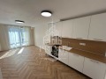 Продава  3-стаен град Варна , Възраждане 1 , 81 кв.м | 72362461