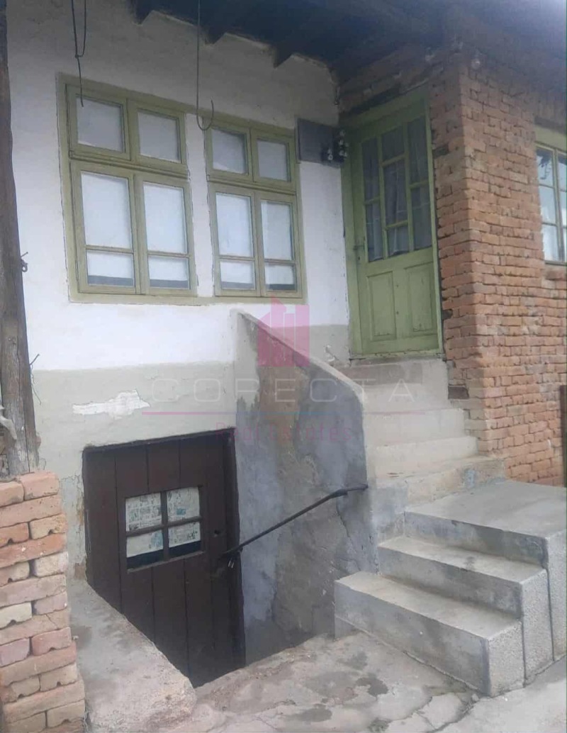 Продава КЪЩА, с. Копривец, област Русе, снимка 3 - Къщи - 52330159