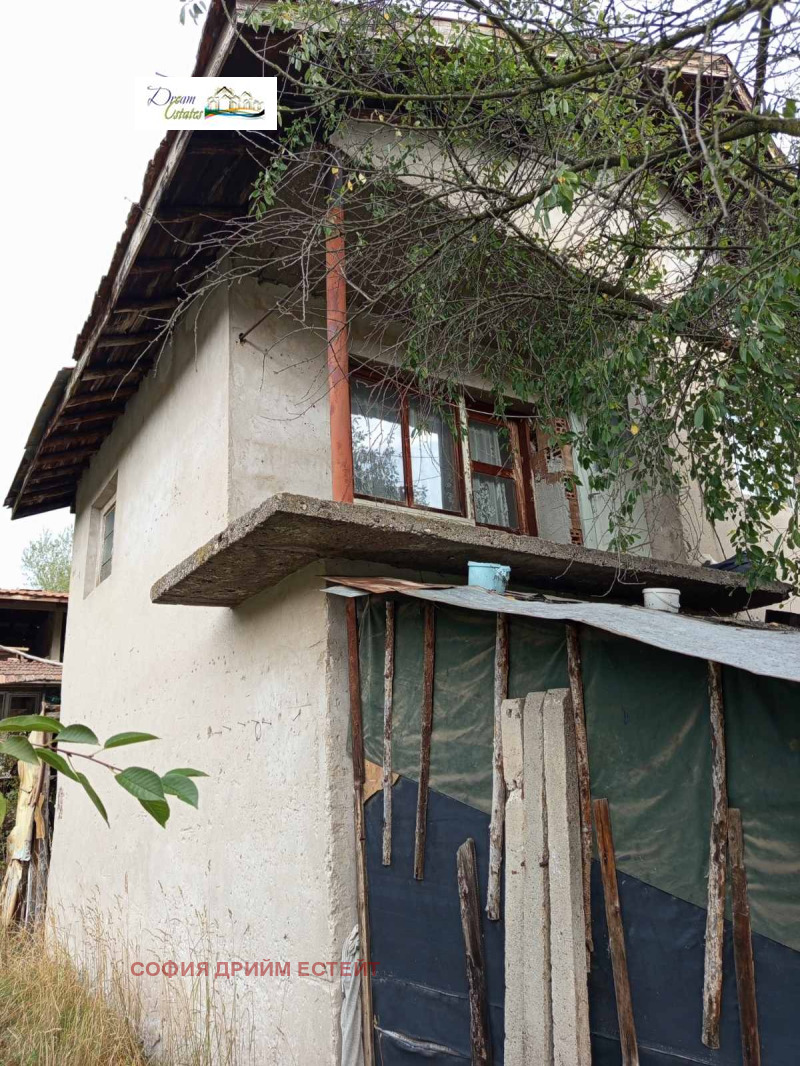 Продава КЪЩА в област Перник, с. Големо Бучино - 68 кв.м / 88 000 € » 172 113.04 лв., СОФИЯ ДРИЙМ ЕСТЕЙТ
