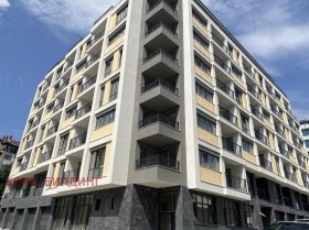 2 slaapkamers ChEI, Varna 1