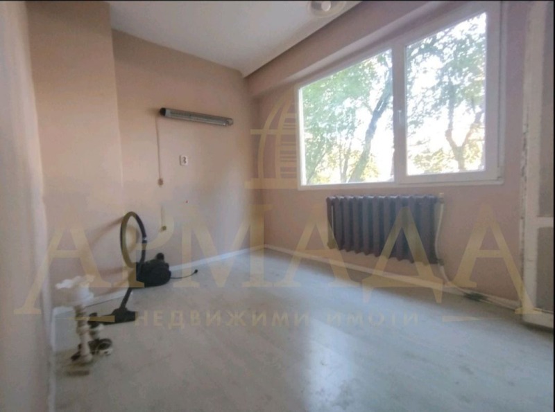 For Sale  2 bedroom Plovdiv , Kyuchuk Parizh , 93 sq.m | 52896500 - image [5]
