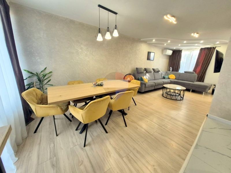 Продава 3-СТАЕН, гр. Варна, м-т Горна Трака