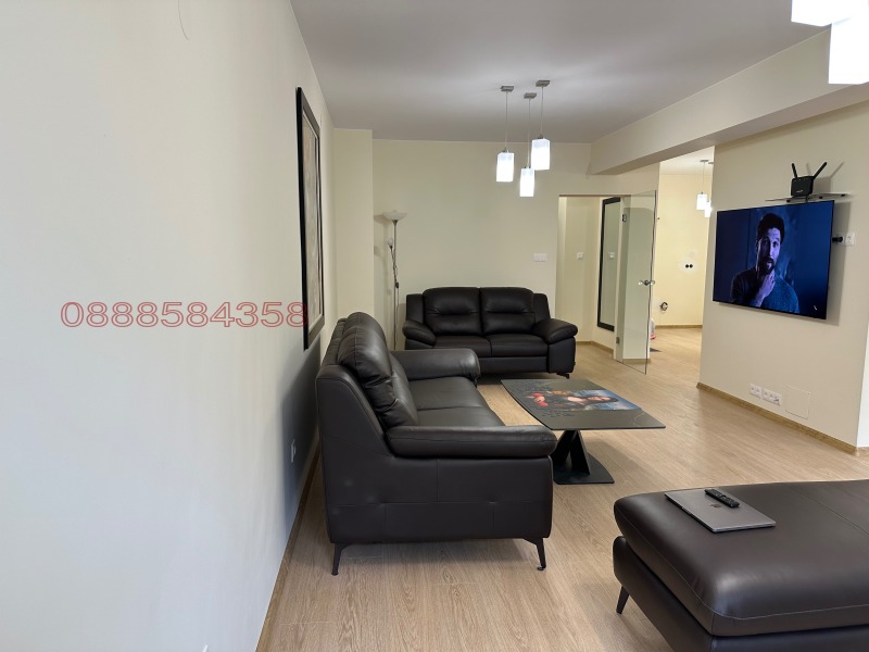 Продава МНОГОСТАЕН, гр. София, Център, снимка 4 - Апартаменти - 52891921