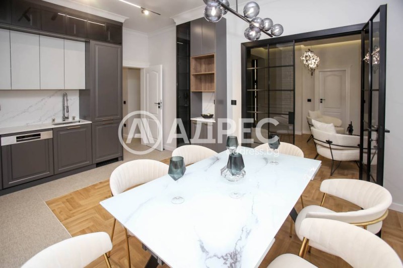 Na sprzedaż  3+ sypialni Sofia , Centar , 133 mkw | 63426535 - obraz [3]