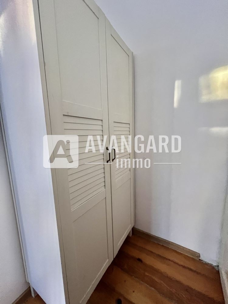 Продава ЕТАЖ ОТ КЪЩА, гр. Варна, Гръцка махала, снимка 16 - Етаж от къща - 54687557