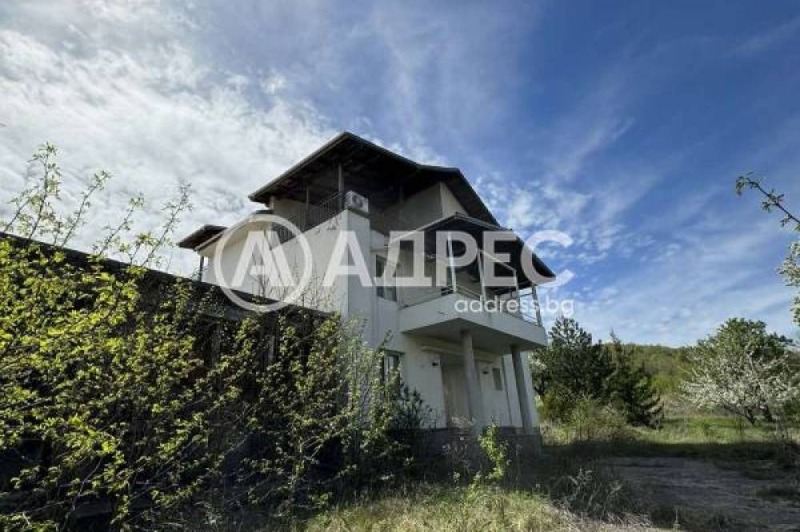 Продава  Къща, област Пазарджик, гр. Ветрен •  300 000 EUR • ID 52830157 — holmes.bg - [1] 