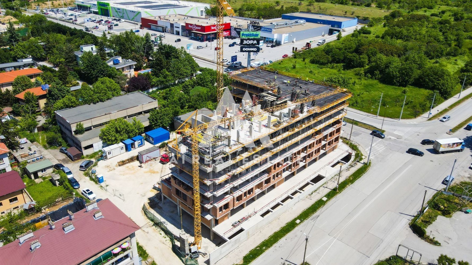 Продава МНОГОСТАЕН, гр. Плевен, Широк център, снимка 7 - Апартаменти - 50123589
