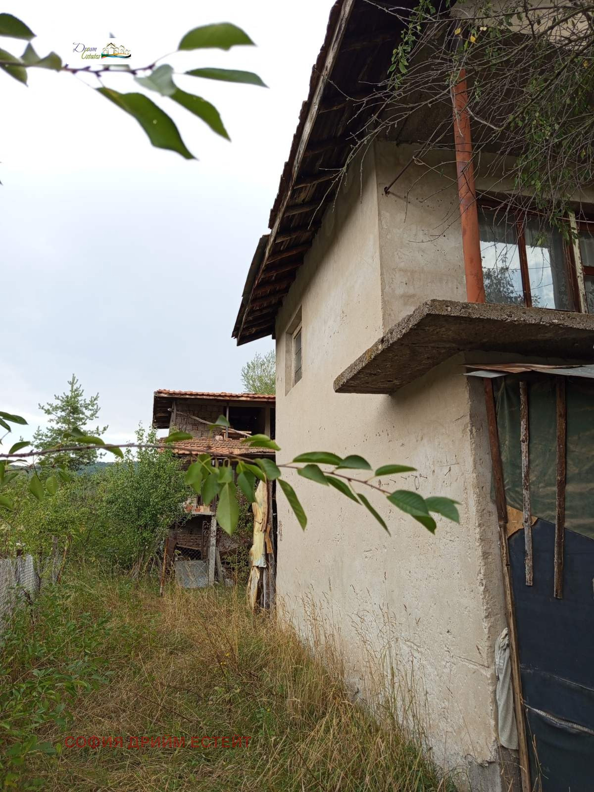 Продава КЪЩА, с. Големо Бучино, област Перник, снимка 2 - Къщи - 54318725