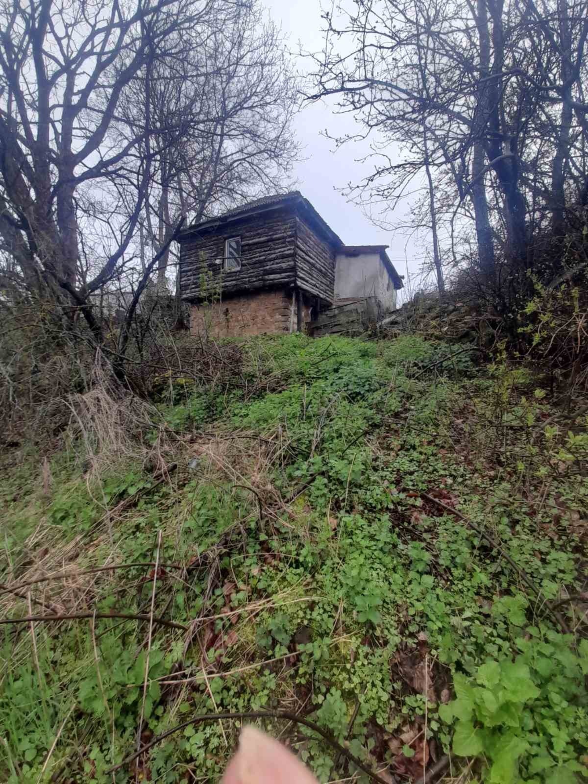 Продава ВИЛА, с. Зимевица, област София област