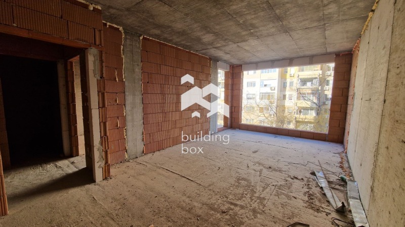 Te koop  1 slaapkamer Plovdiv , Trakija , 74 m² | 68138217 - afbeelding [2]