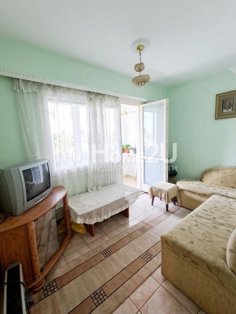 Продава 2-СТАЕН, гр. Бургас, Изгрев, снимка 5 - Апартаменти - 54640049