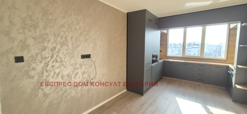 Продава 3-СТАЕН, гр. София, Разсадника, снимка 1 - Aпартаменти - 49055195