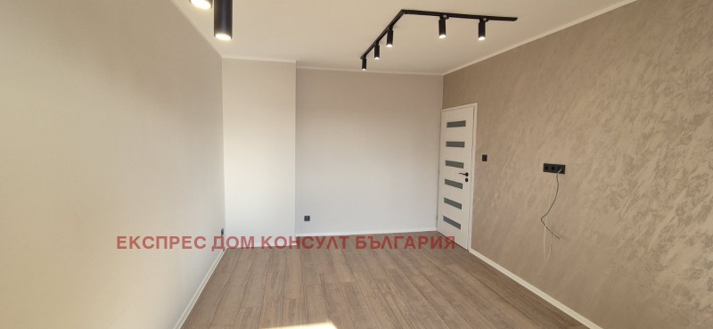 Продава 3-СТАЕН, гр. София, Разсадника, снимка 7 - Aпартаменти - 49055195