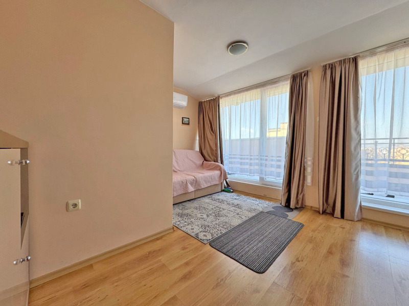На продаж  Мансарда область Бургас , к.к. Слънчев бряг , 32 кв.м | 44376743