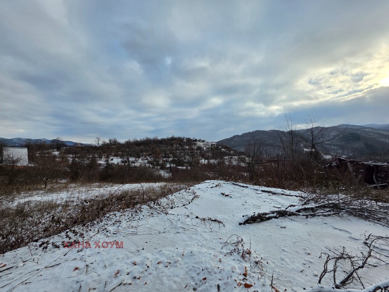 Продава ПАРЦЕЛ, гр. Троян, област Ловеч, снимка 2 - Парцели - 53095963