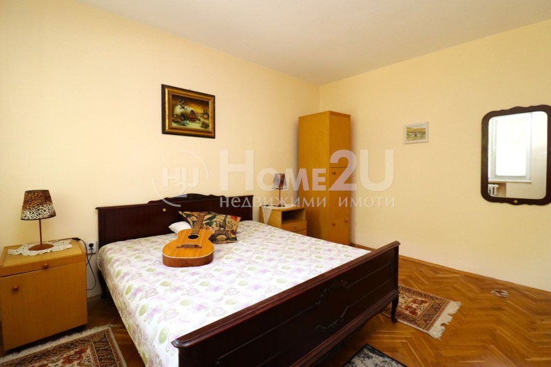 Na prodej  1 ložnice Sofia , Banišora , 60 m2 | 30368709 - obraz [8]