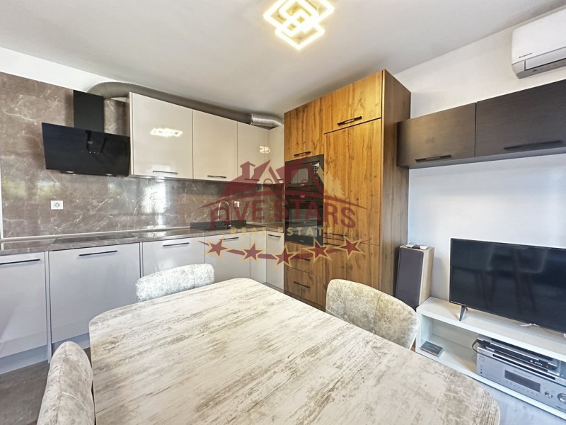 Продава 3-СТАЕН, гр. Варна, Бриз, снимка 2 - Aпартаменти - 46883457