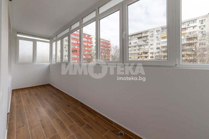 Продава  3-стаен град Варна , Възраждане 1 , 72 кв.м | 70828390 - изображение [5]