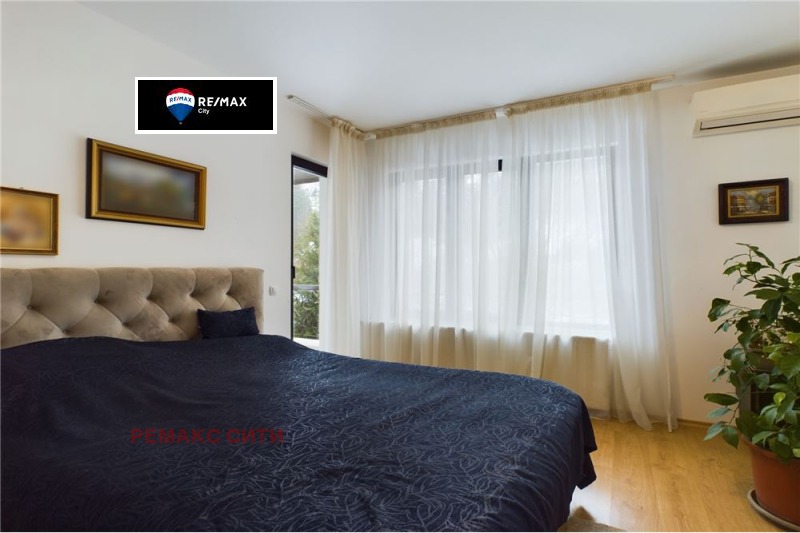 De vânzare  Casa Sofia , m-t Detsci grad , 234 mp | 10964071 - imagine [6]