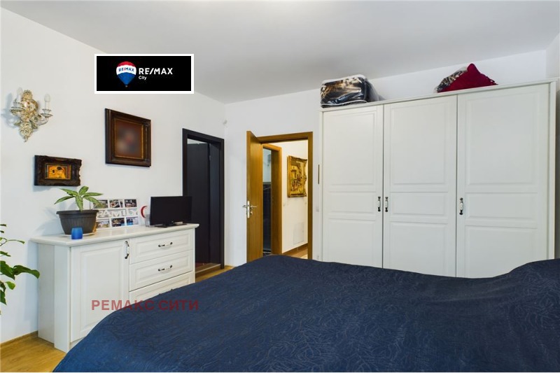 De vânzare  Casa Sofia , m-t Detsci grad , 234 mp | 10964071 - imagine [7]