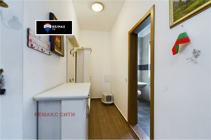 De vânzare  Casa Sofia , m-t Detsci grad , 234 mp | 10964071 - imagine [10]