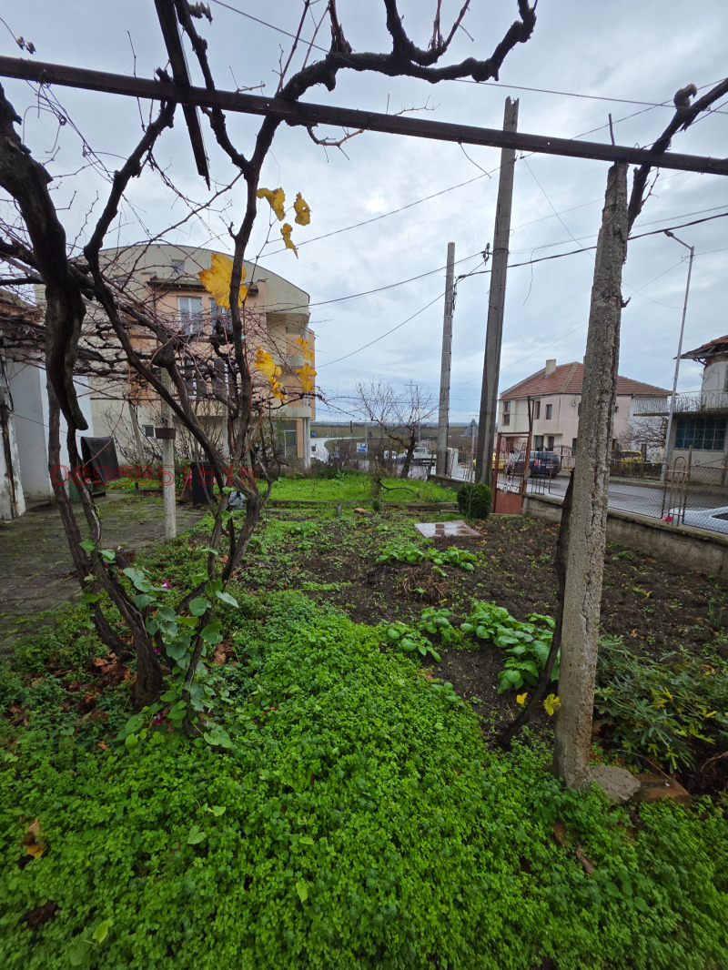 Продава КЪЩА, гр. Елхово, област Ямбол, снимка 4 - Къщи - 52782940