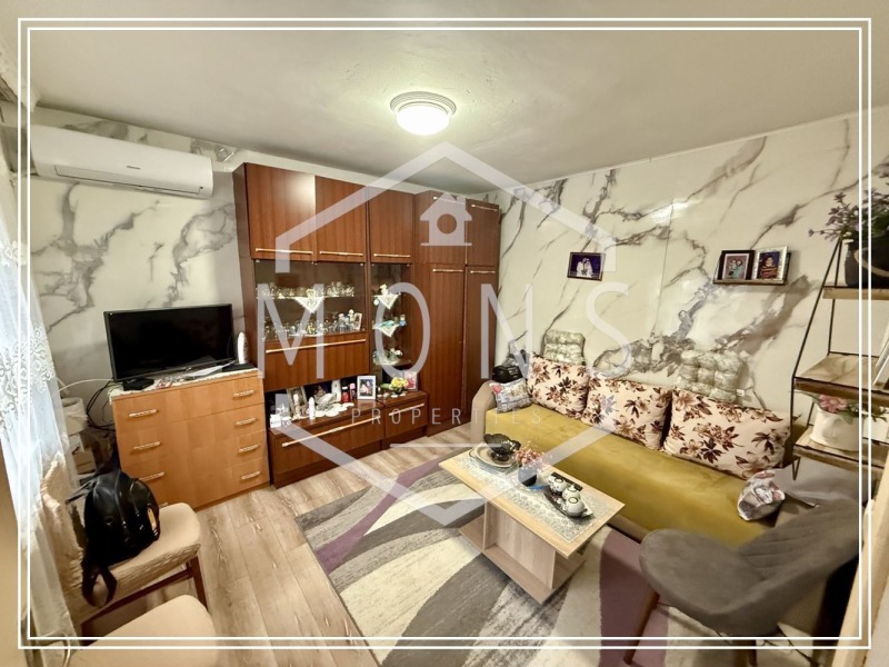 Продава КЪЩА, гр. Севлиево, област Габрово, снимка 2 - Къщи - 53341362