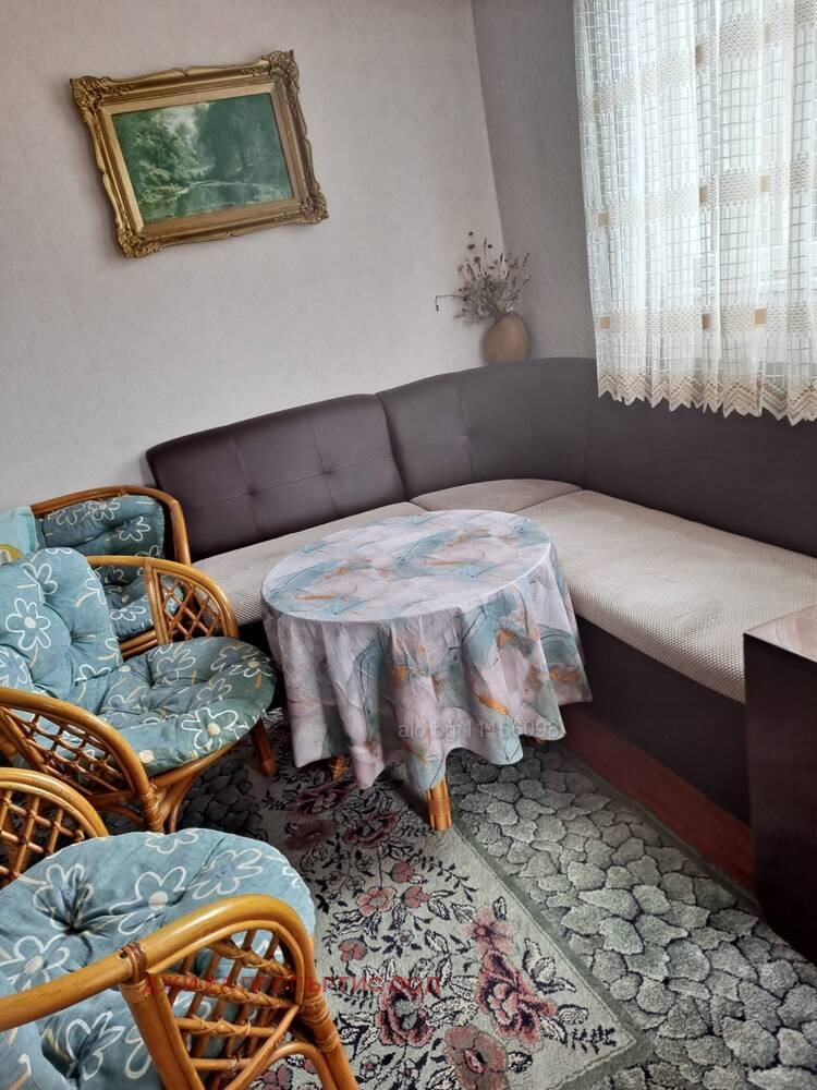 Продава КЪЩА, с. Ноевци, област Перник, снимка 4 - Къщи - 54958217