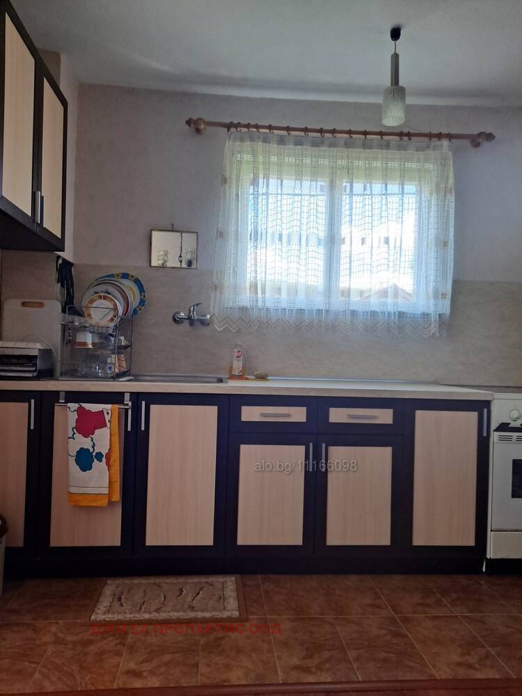 Продава КЪЩА, с. Ноевци, област Перник, снимка 5 - Къщи - 54958217