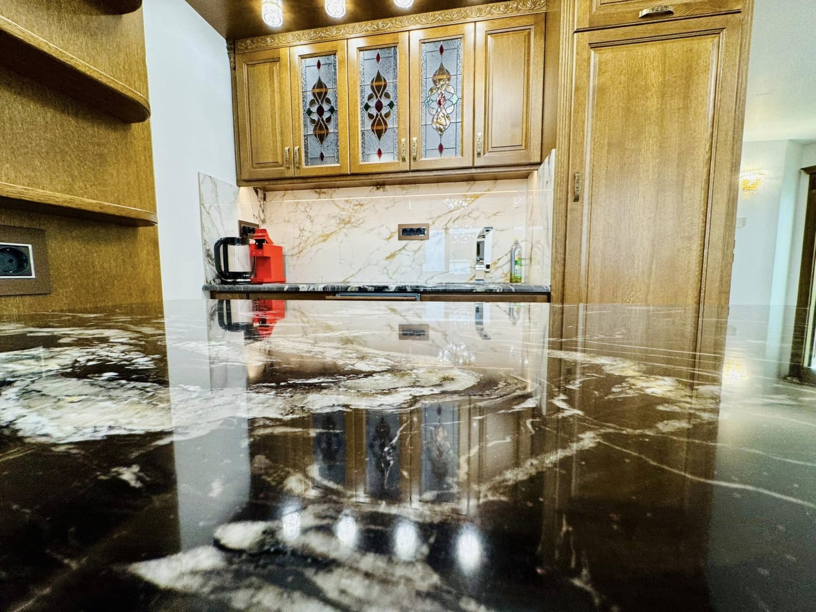 Продава 2-СТАЕН, гр. Благоевград, Идеален център, снимка 3 - Апартаменти - 53797607